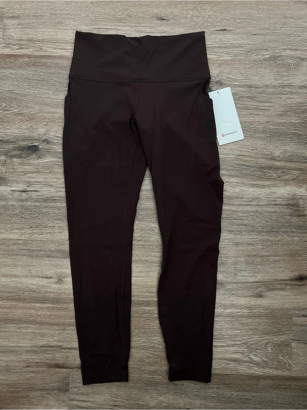 Lululemon Wunder Train 25” HR Leggings w/ Pockets